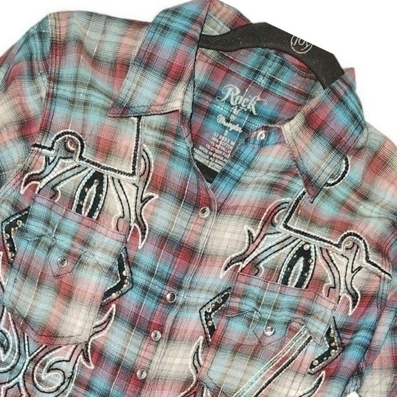 Rock‎ 47 Wrangler Womens Plaid Long Sleeve Western Shirt Embroidered Embellished - Picture 1 of 8